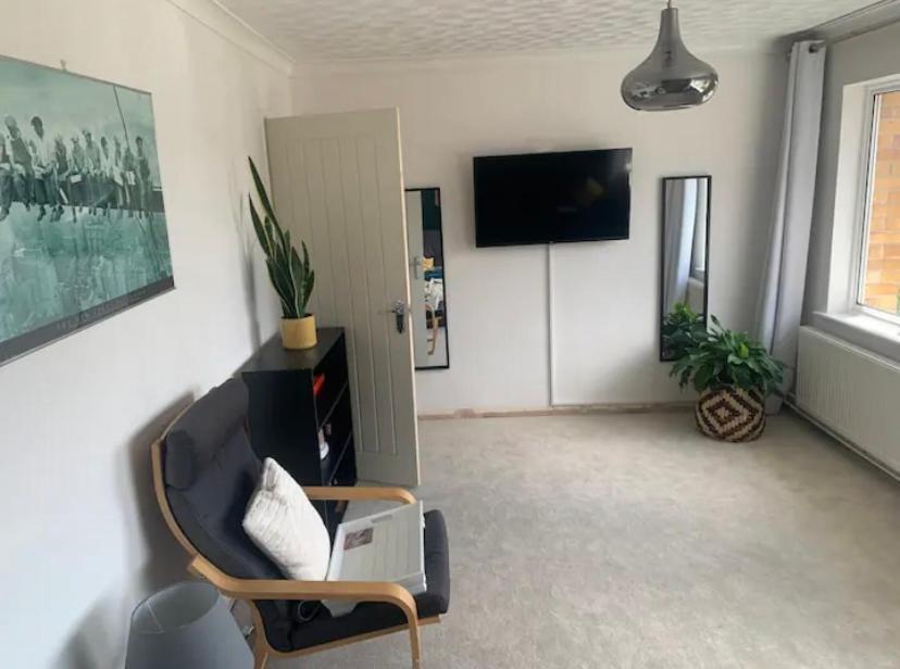 Cosy First Floor Flat Apartment Херфорд Екстериор снимка